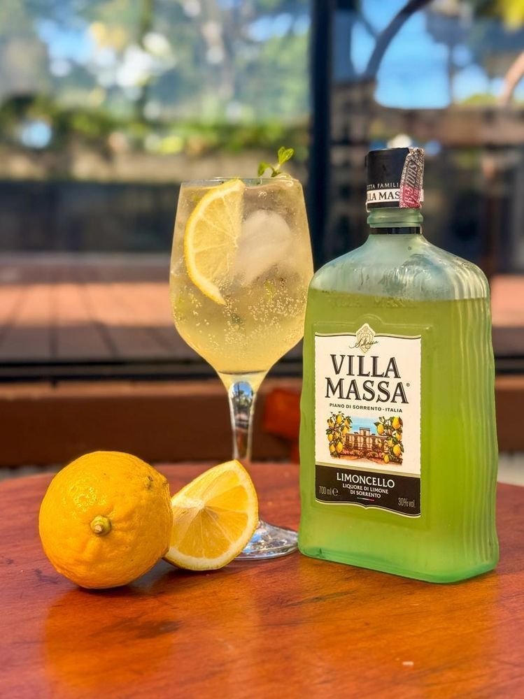 KaP1I2TXUvCVoUO1g7YT4Qzu5WV9qn_1000x1000